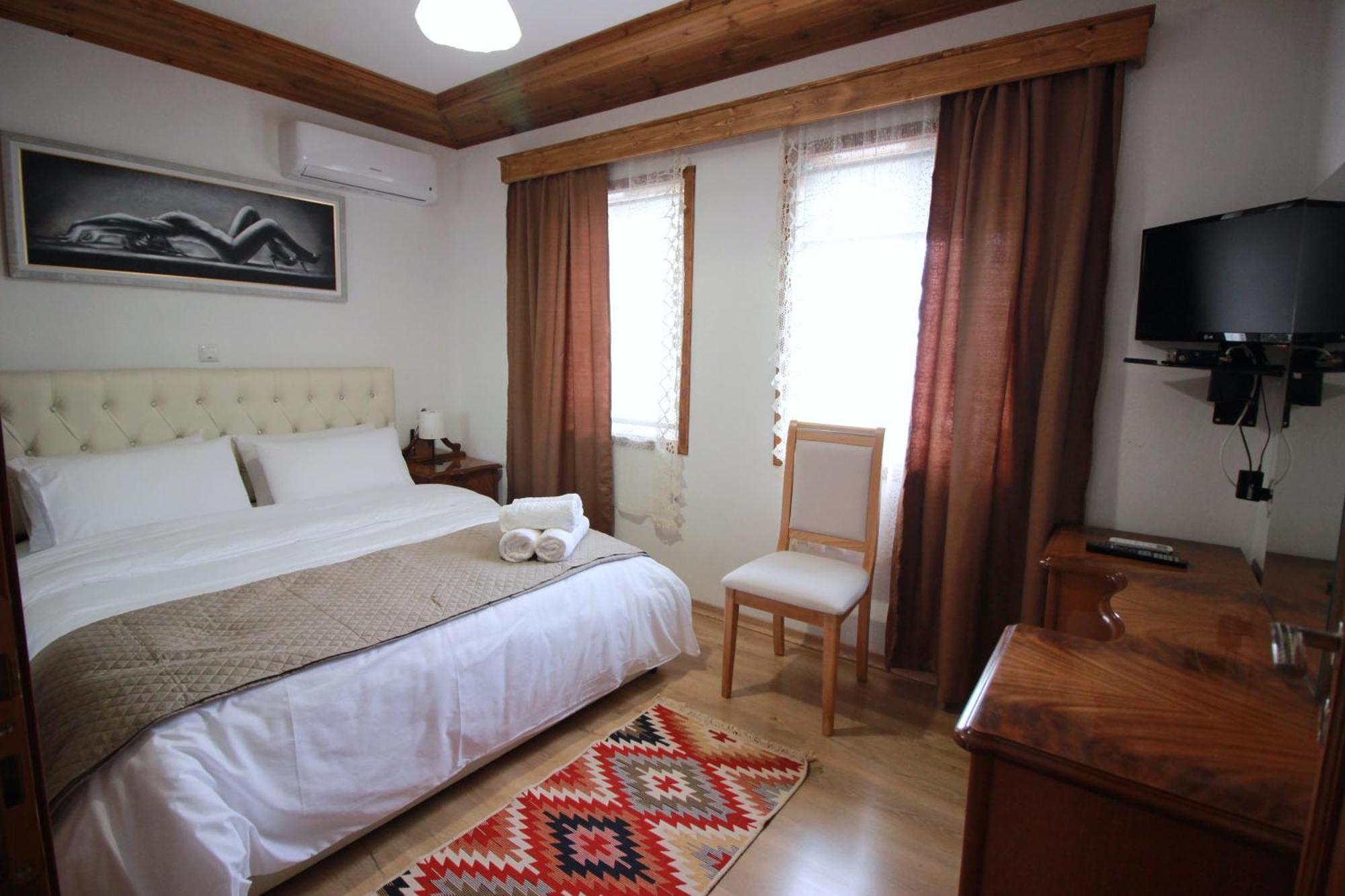 Emblematic House 3 Leilighet Gjirokastër Eksteriør bilde